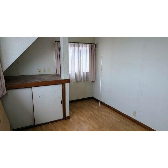 きれいな洋室です