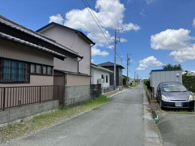 笠井街道から１本奥に入っているので、静かな環境で暮らせそうですね。