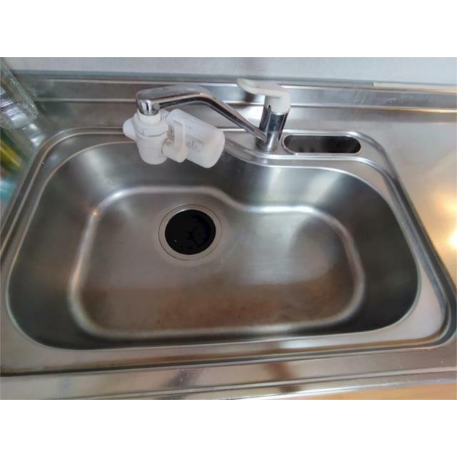 広々としたシンクは家事にゆとりをもたらします。調理器具も洗いやすい設計です。食洗機も設置可能なスペー