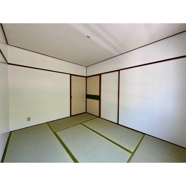 東玄関側