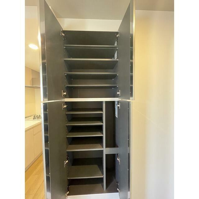 シューズボックス