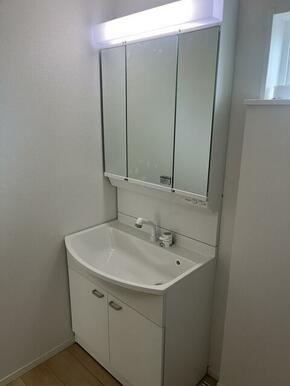 洗面台（同仕様）