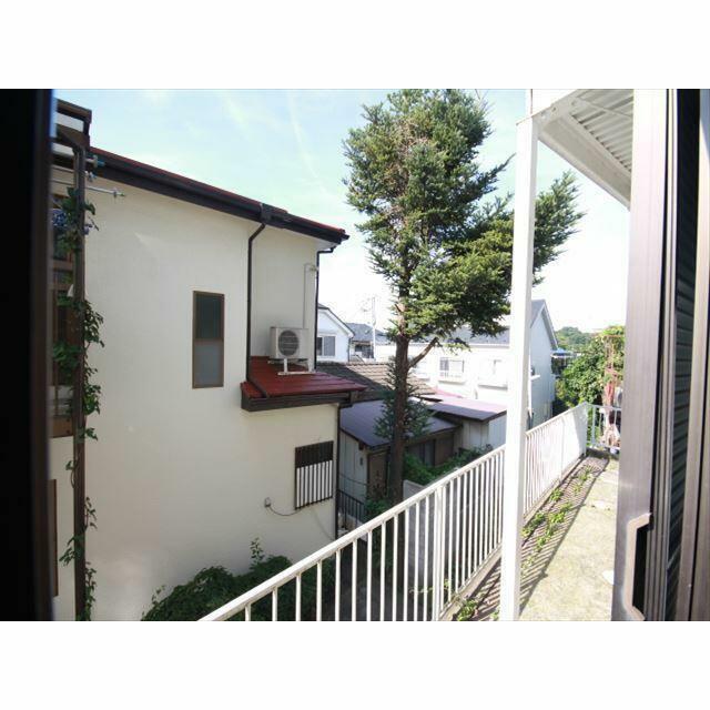 玄関側の眺めです！