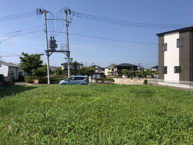 土地の中央付近から北方面（旭町公園側）の外観