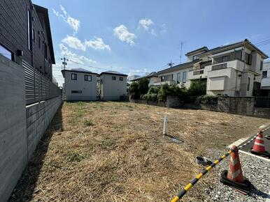 最寄り駅まで徒歩９分・閑静な住宅地に立地しております