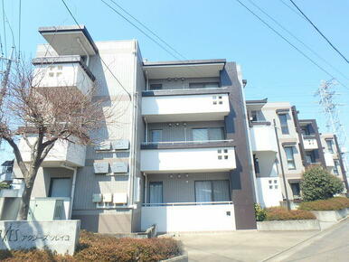 川越駅まで徒歩11分と好立地