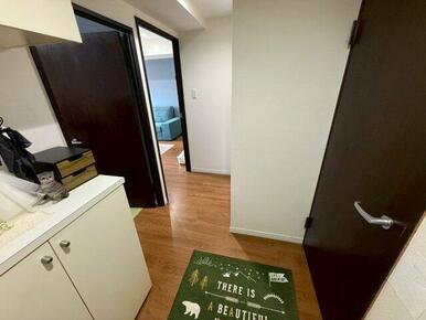 玄関～別角度～