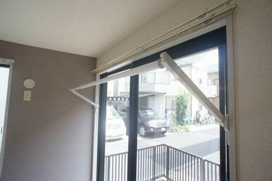 雨の日でも安心！室内物干し♪