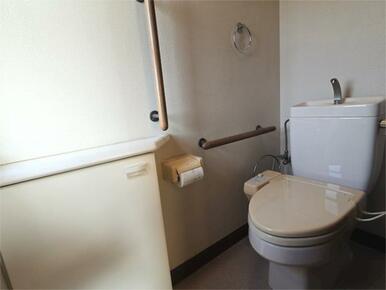 ２階トイレです。（２階トイレは２か所あります。）