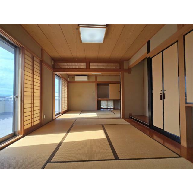 ２階和室（１）です。