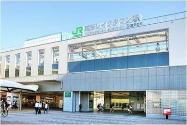 ＪＲ武蔵野線越谷レイクタウン駅徒歩１４分になります