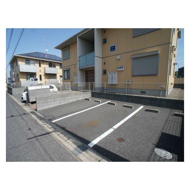 ☆敷地内に駐車場あります◎