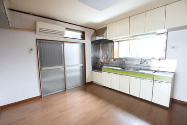 ダイニング８．１帖