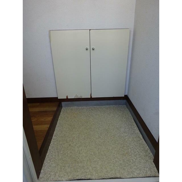 玄関（別室参照）