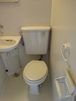 トイレ（別室参照）