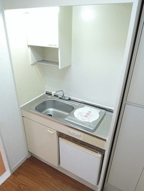 同マンションの別部屋です