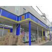 販売店