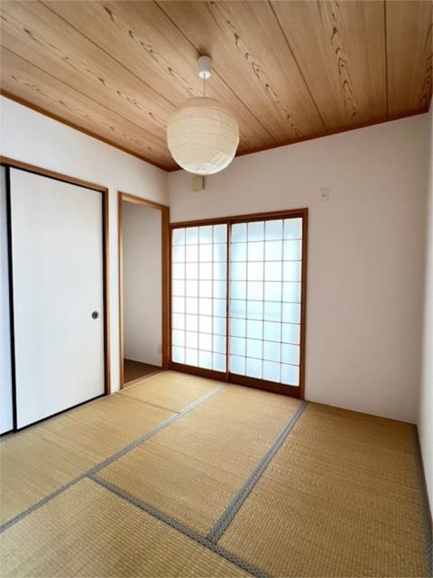 物件画像 中間市 土手ノ内１丁目 (希望が丘高校前駅) 2階建 5LDK