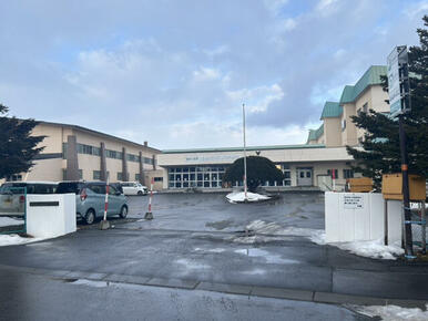 千歳市立青葉中学校