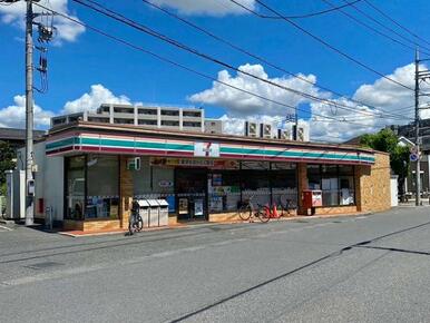 セブンイレブン越谷蒲生愛宕町店：約135ｍ