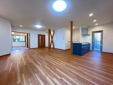 「LDK」約25.3帖のLDKです