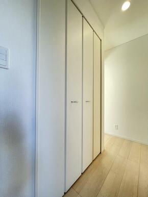 消耗品のストックなど、使い方様々な収納スペース！