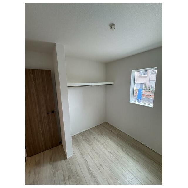 detached 弐分方町