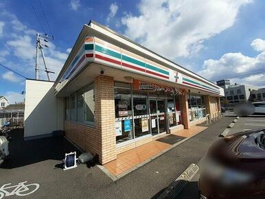 セヴンイレブン志度小坂店さん