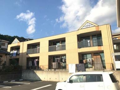 外観写真（昼）