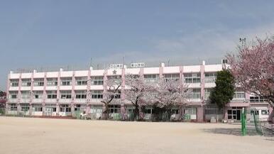 練馬区立石神井東小学校
