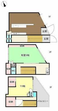 3Kに2つの納戸が加わった、3階建ての立体的な間取り。生活スペースと収納を明確に分けることで、都市部で