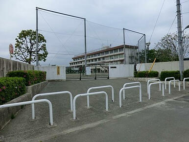 市立稲城第三中学校