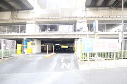 ビーンズ戸田公園駐車場（近隣コインパーキング）50ｍ（徒歩約1分）