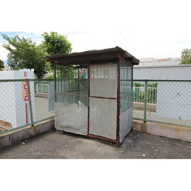 敷地内ゴミ置き場
