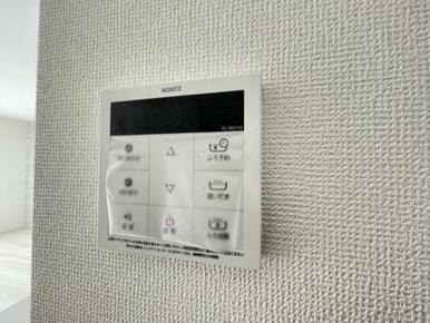 いつでも暖かい湯船に入れる追焚き炊き機能付き＾＾