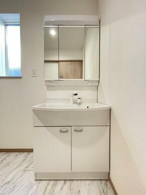 水が流れやすく汚れがたまりにくい設計でお手入れもらくらくです！