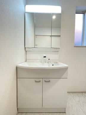 水が流れやすく汚れがたまりにくい設計でお手入れもらくらくです！