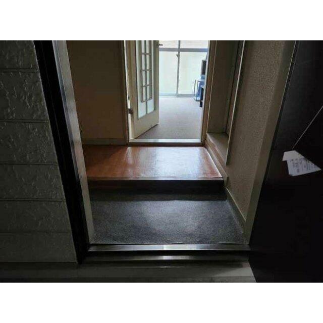 実際のお部屋と異なる場合がございます。