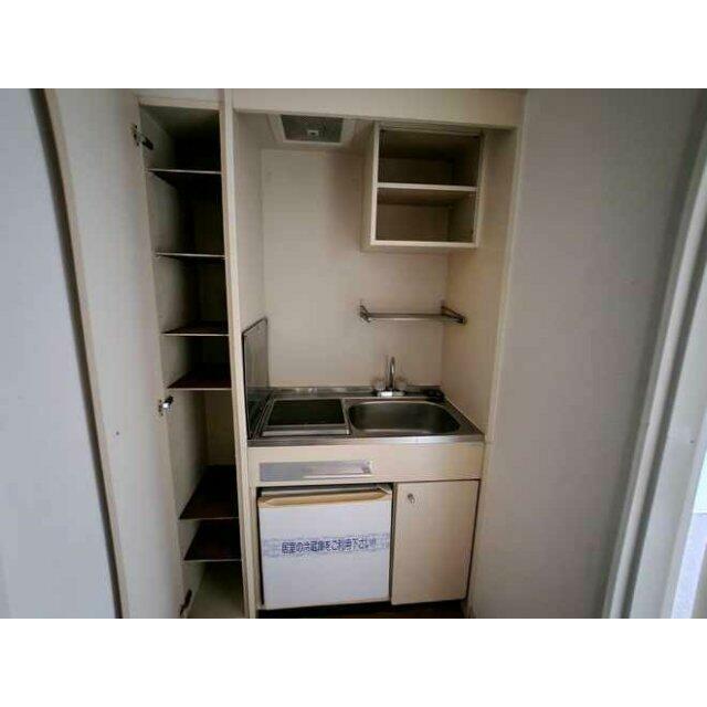 実際のお部屋と異なる場合がございます。