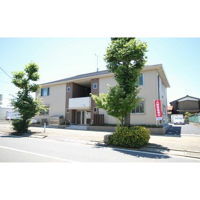 オートロック・敷地内ゴミ置き場があります