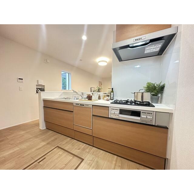 人気の対面キッチン