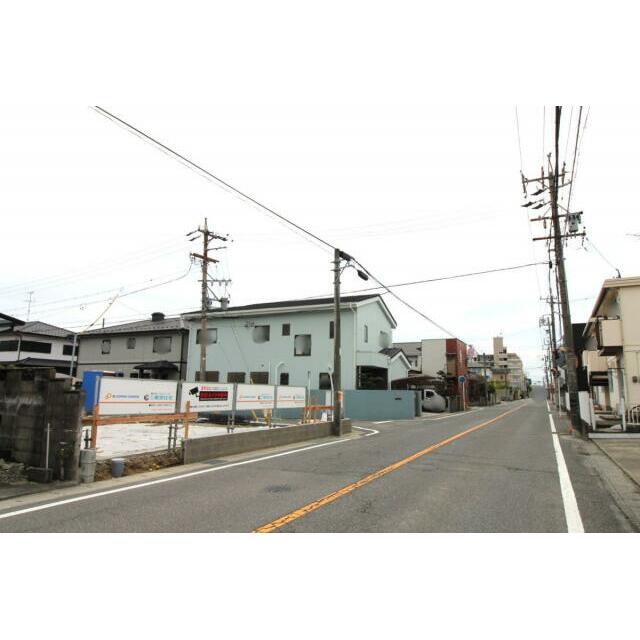 4月5日撮影 西側道路（北→南）