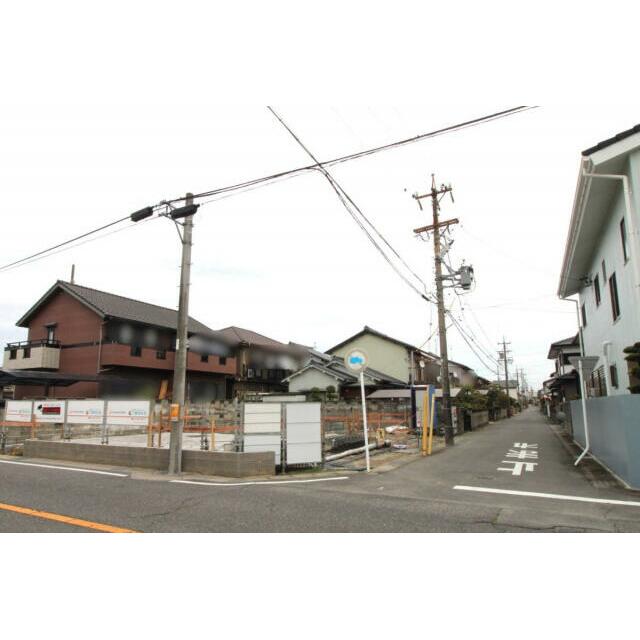 4月5日撮影 南側道路（西→東）