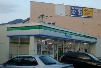 ファミリーマート　深川五丁目店