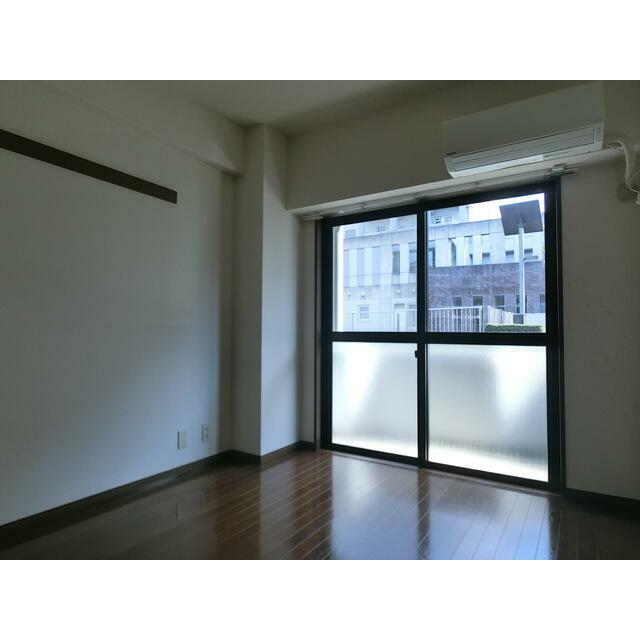 (参考)同一建物内の他の部屋の写真となります。