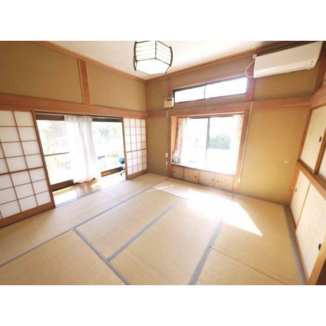 内装リフォーム済み令和2年10月システムキッチン 敷地約232坪 ５LDK平家+車庫