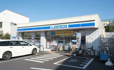 ローソン　世田谷鎌田四丁目店