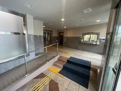 エントランス（2）