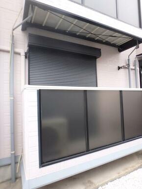 別部屋参考写真。防犯シャッター付きで安心です。