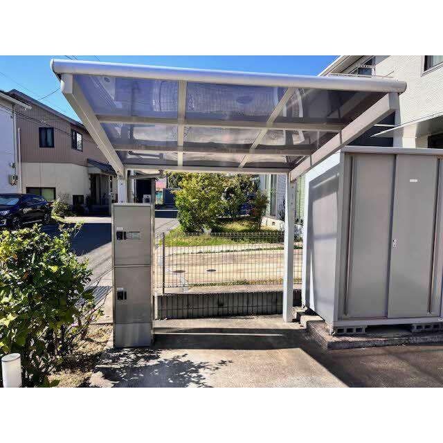 宅配ボックス・駐輪場